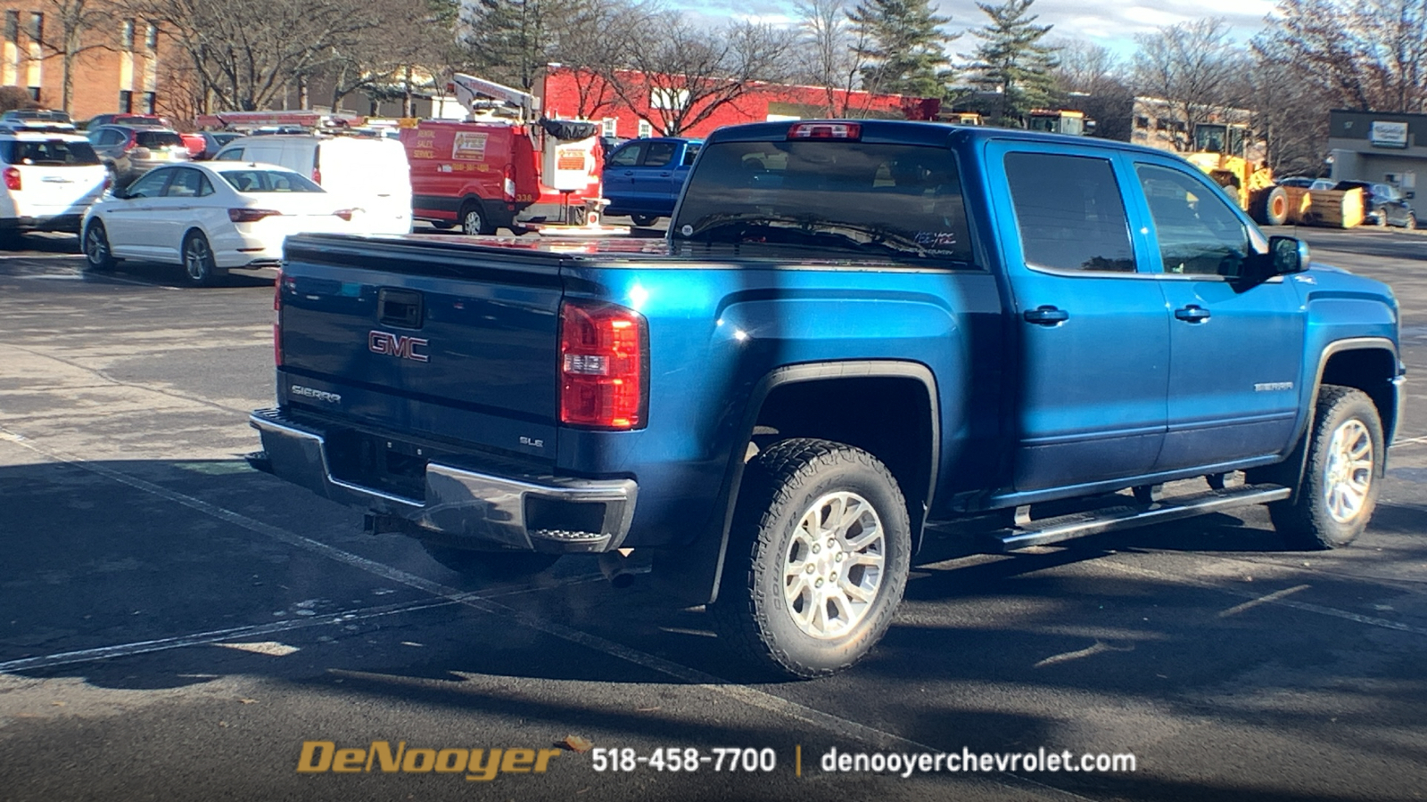 2018 GMC Sierra 1500 SLE 8