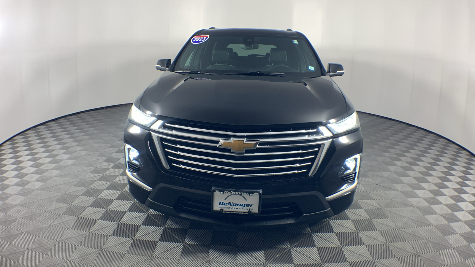 2023 Chevrolet Traverse Premier 11