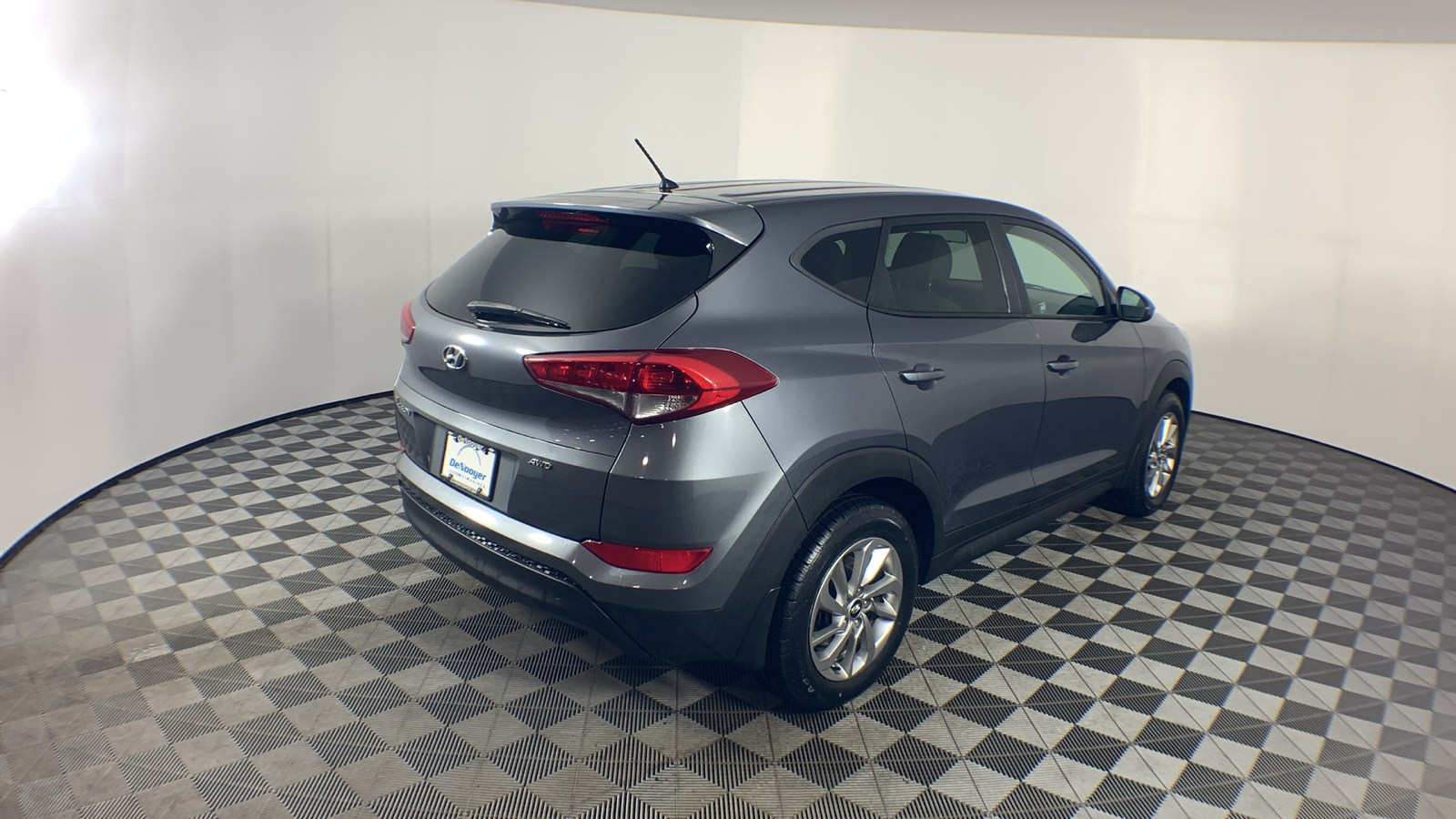 2018 Hyundai Tucson SE 8