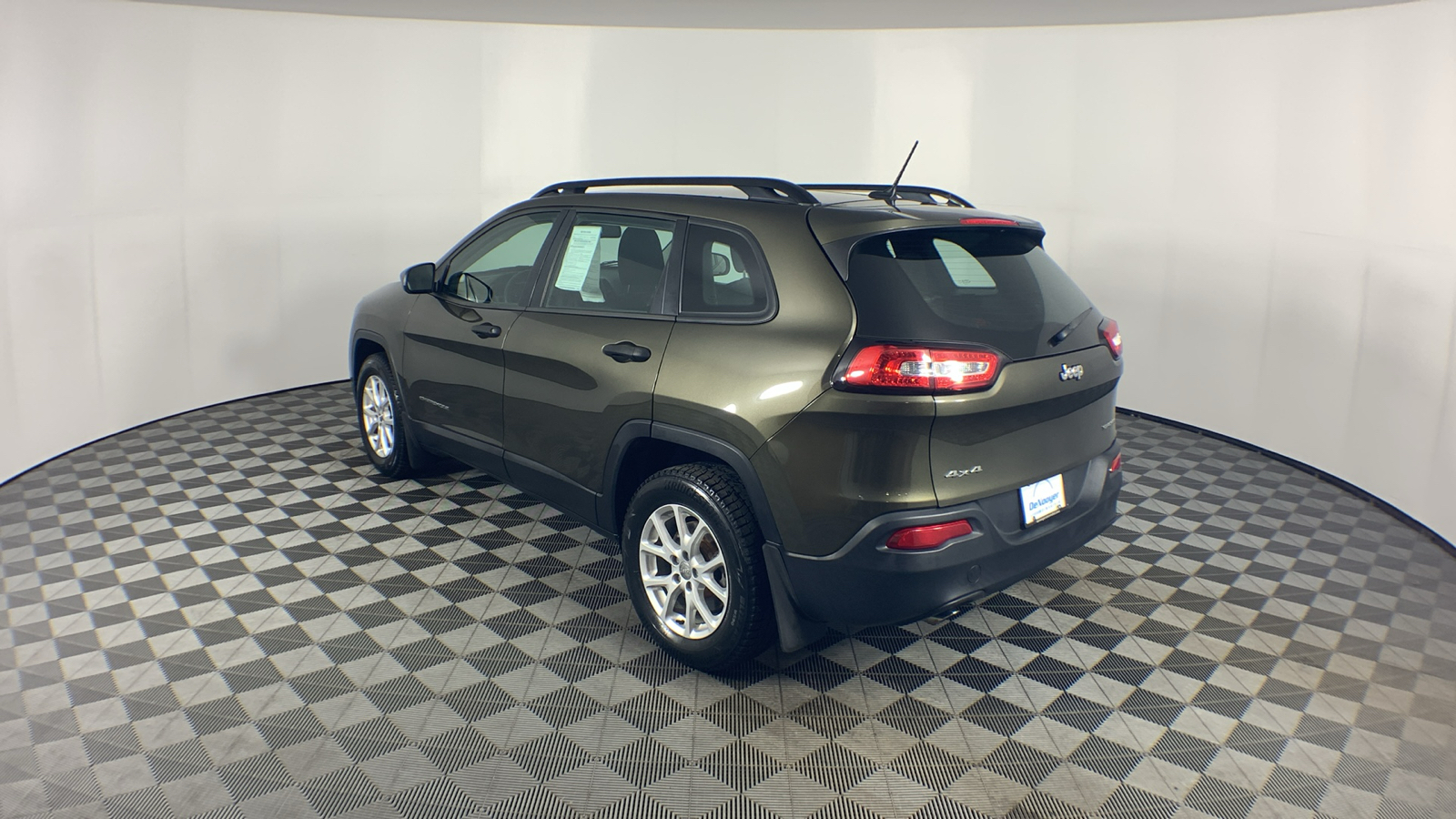 2016 Jeep Cherokee Sport 6