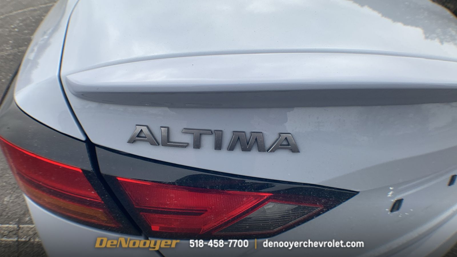 2023 Nissan Altima 2.0 SR 14