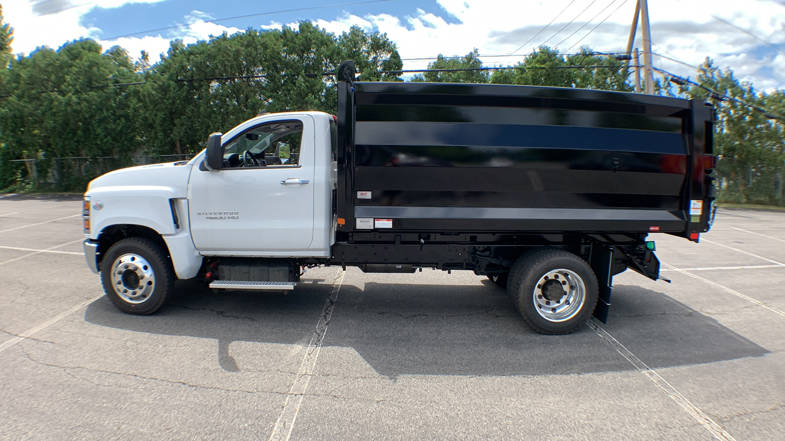 2023 Chevrolet Silverado 4500HD Work Truck 5