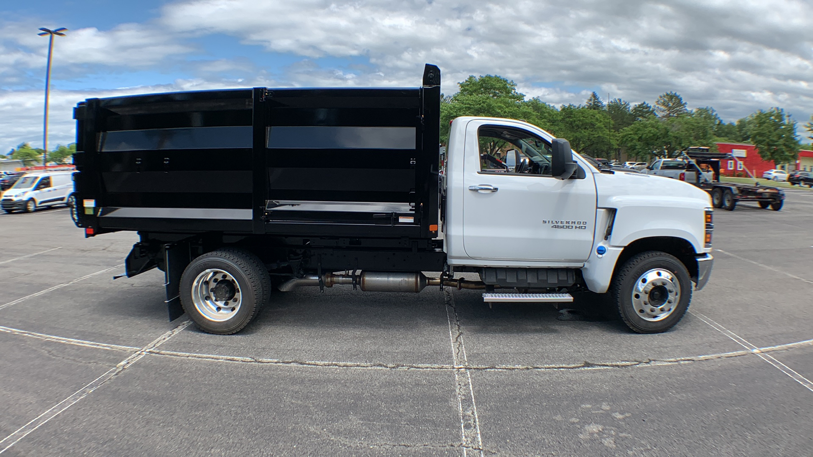 2023 Chevrolet Silverado 4500HD Work Truck 9