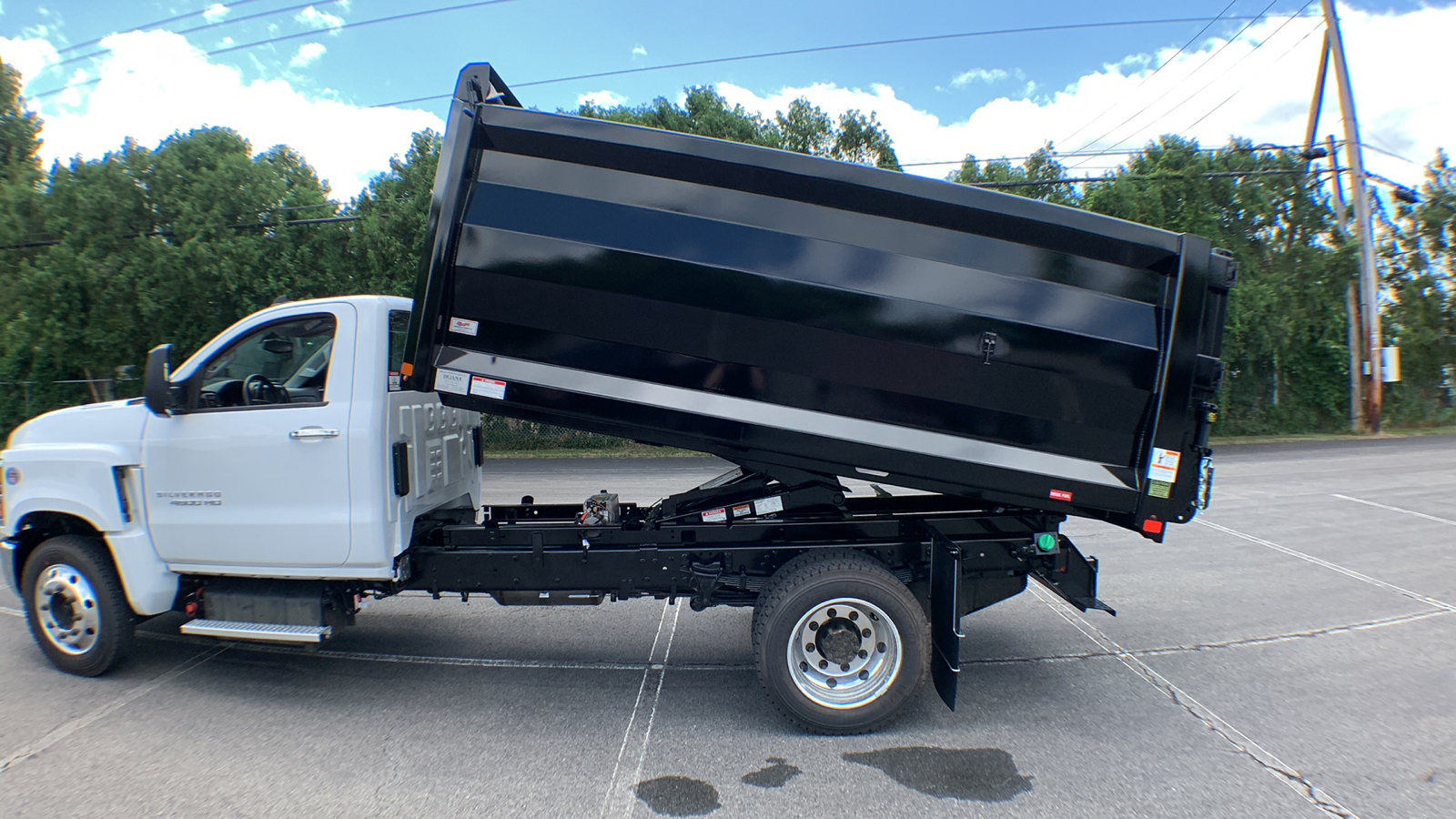 2023 Chevrolet Silverado 4500HD Work Truck 17