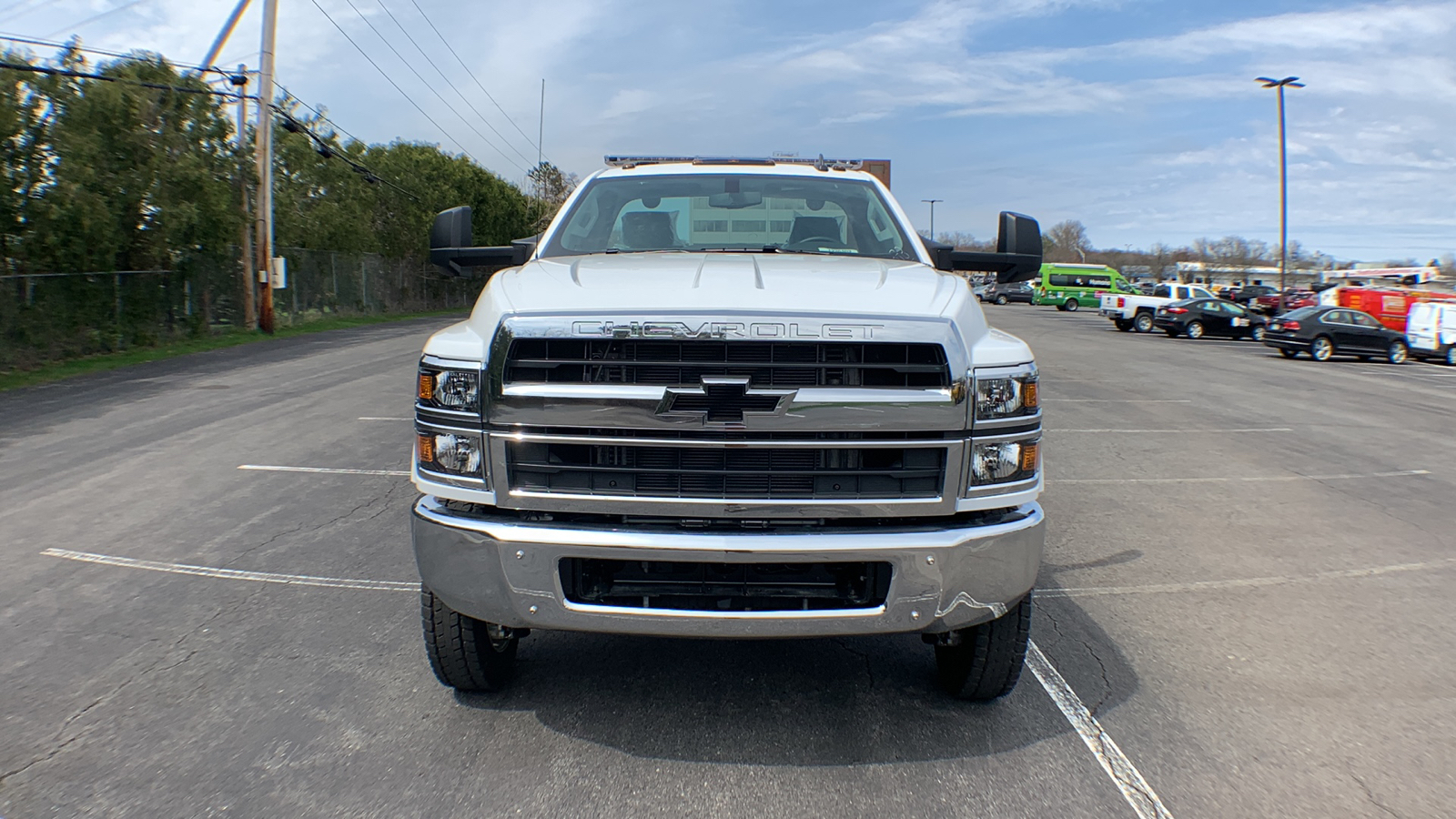 2023 Chevrolet Silverado 6500HD  3