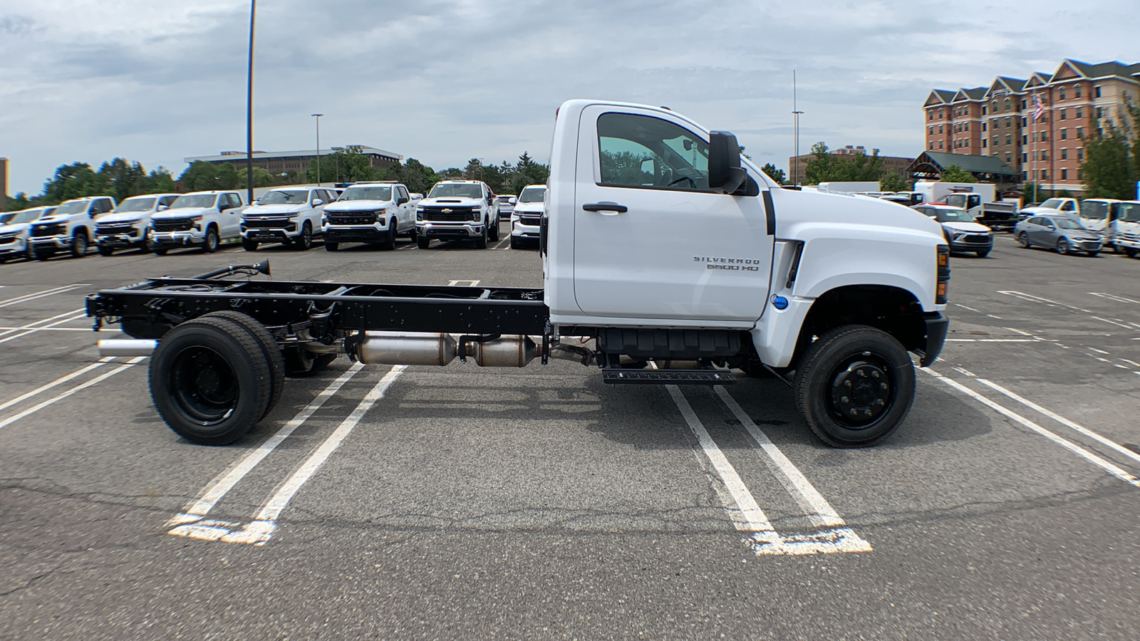 2024 Chevrolet Silverado 5500HD Work Truck 10