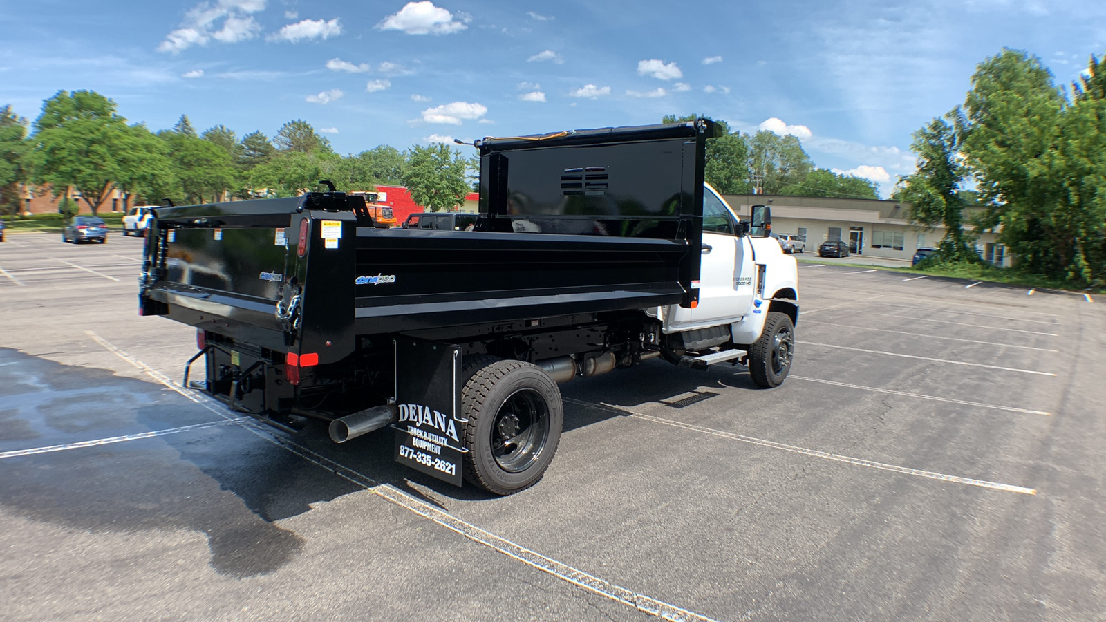 2024 Chevrolet Silverado 5500HD Work Truck 8