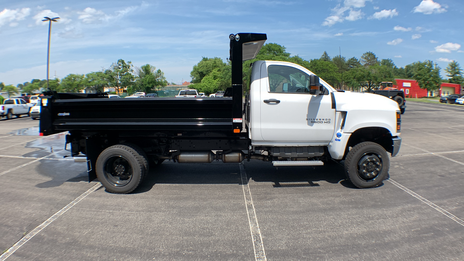 2024 Chevrolet Silverado 5500HD Work Truck 9