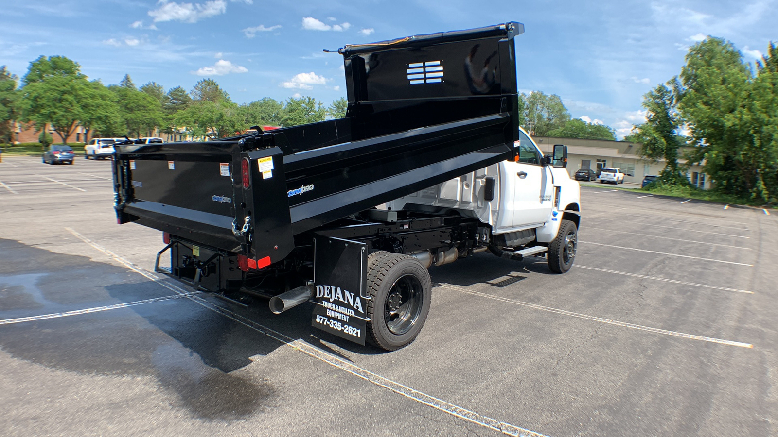 2024 Chevrolet Silverado 5500HD Work Truck 17