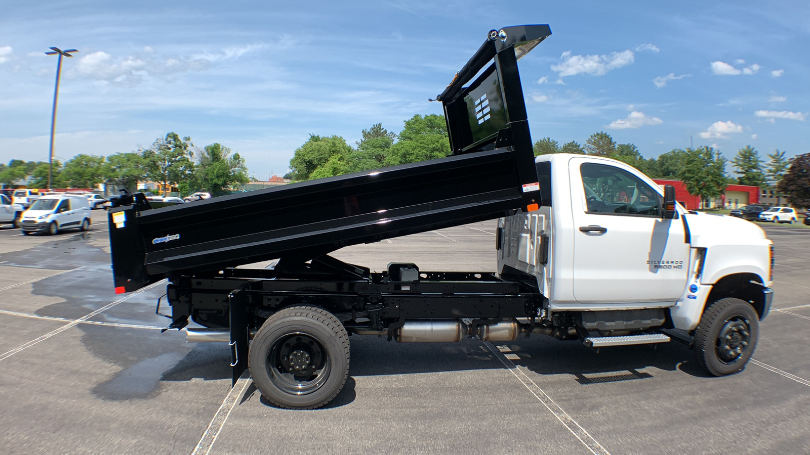 2024 Chevrolet Silverado 5500HD Work Truck 18