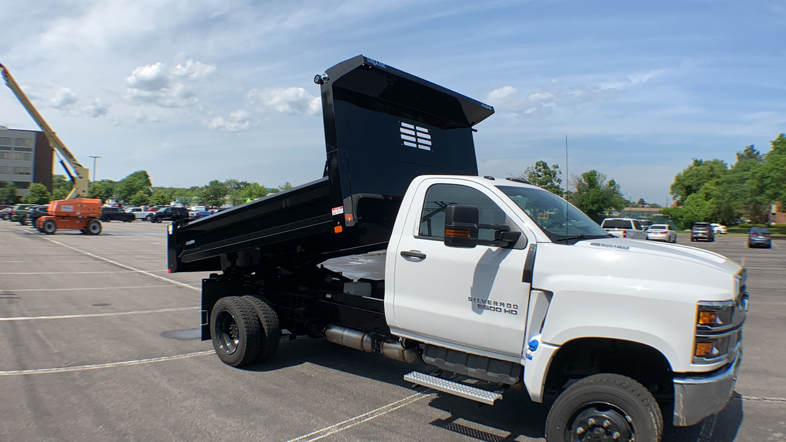 2024 Chevrolet Silverado 5500HD Work Truck 19