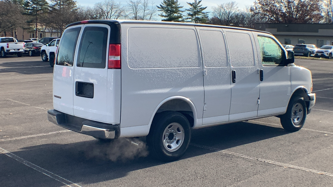 2024 Chevrolet Express 2500 Work Van 8