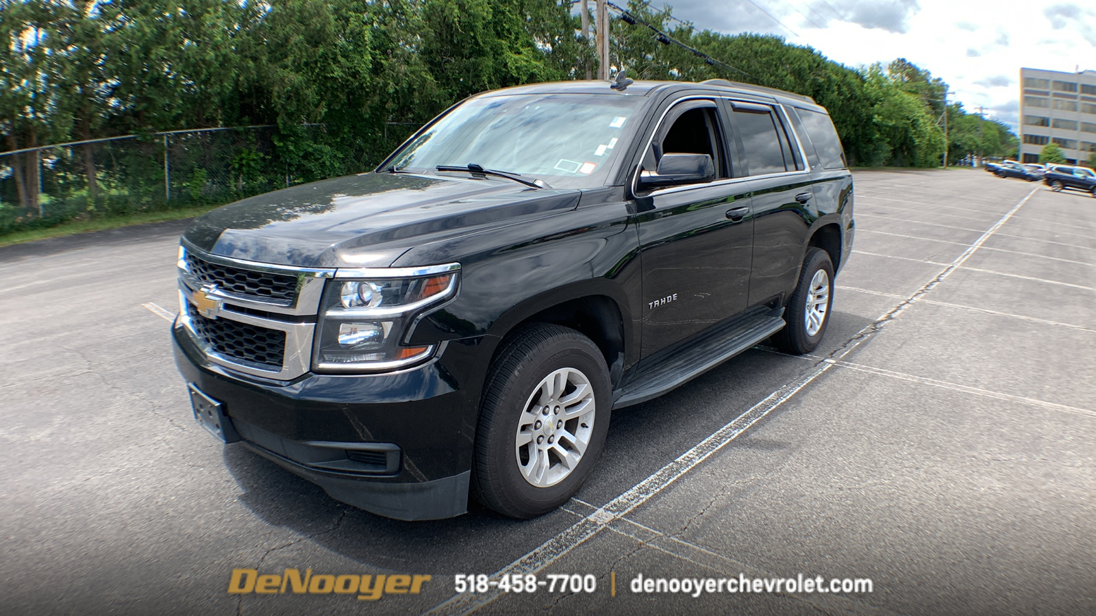 2017 Chevrolet Tahoe  4