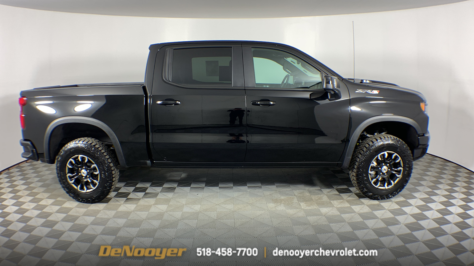 2023 Chevrolet Silverado 1500 ZR2 10