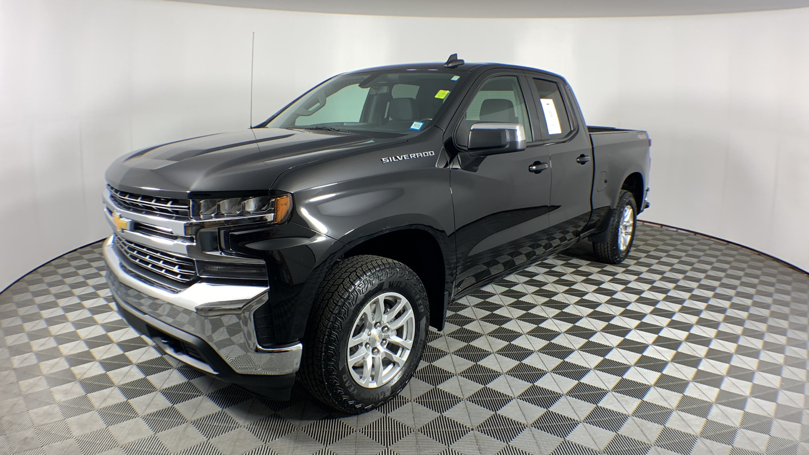 2021 Chevrolet Silverado 1500 LT 4