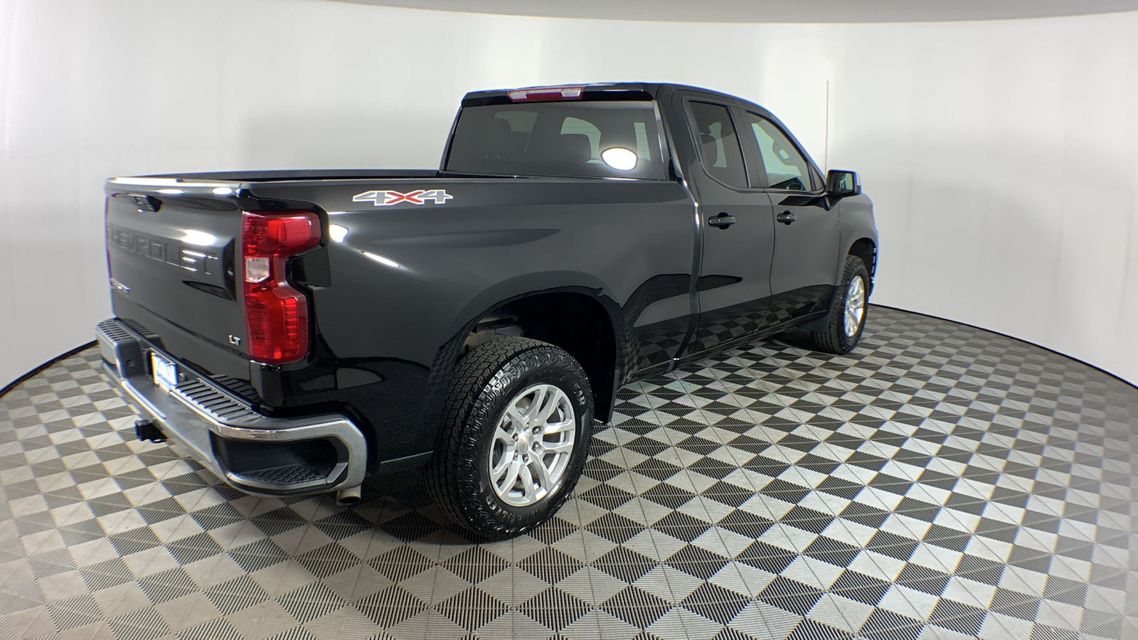 2021 Chevrolet Silverado 1500 LT 9