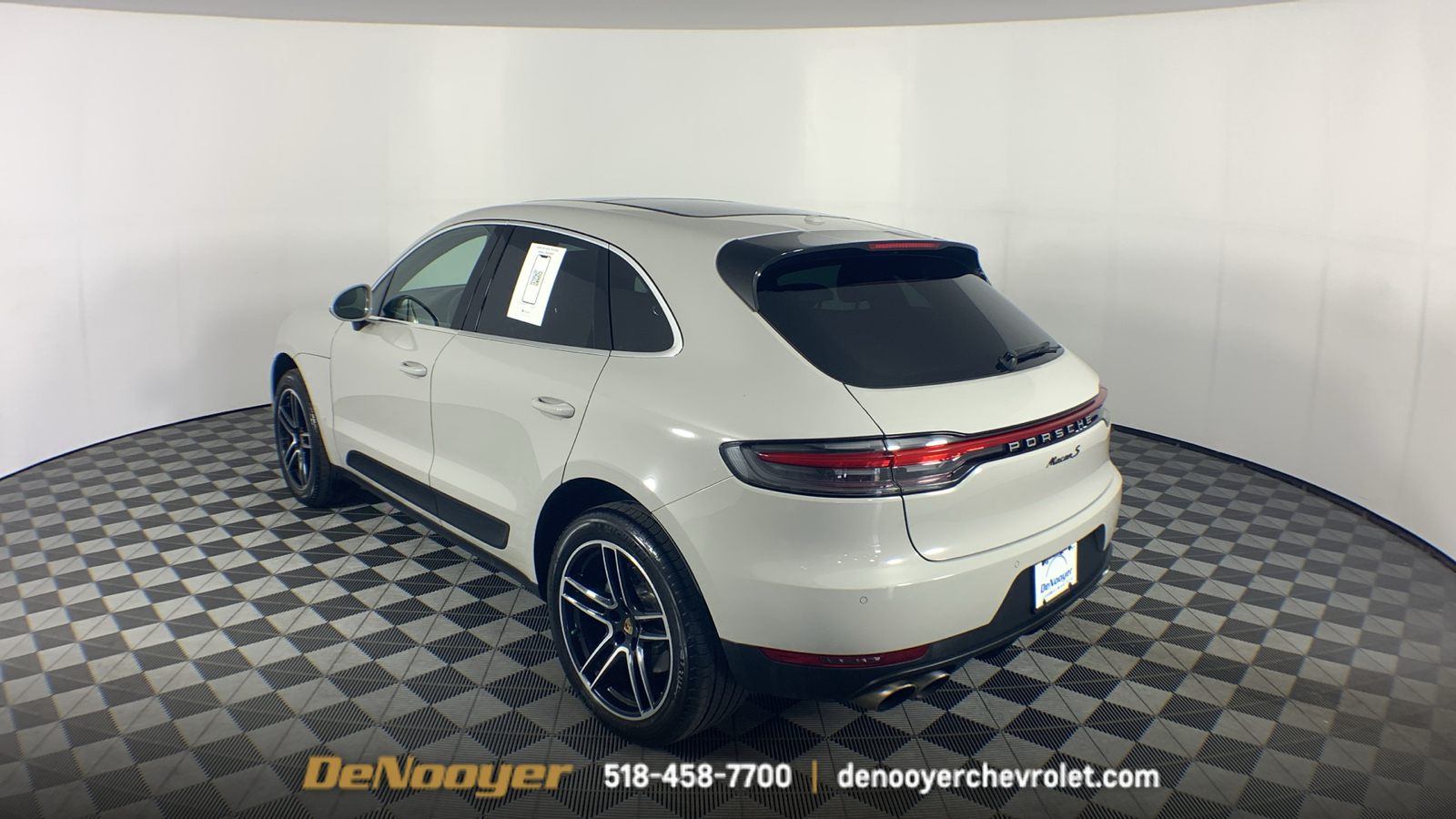 2020 Porsche Macan S 6