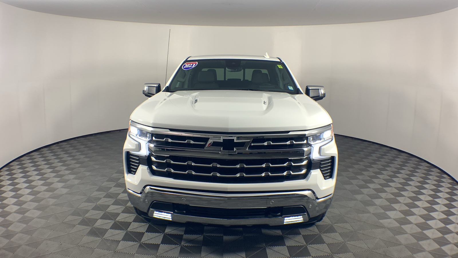 2023 Chevrolet Silverado 1500 LTZ 13