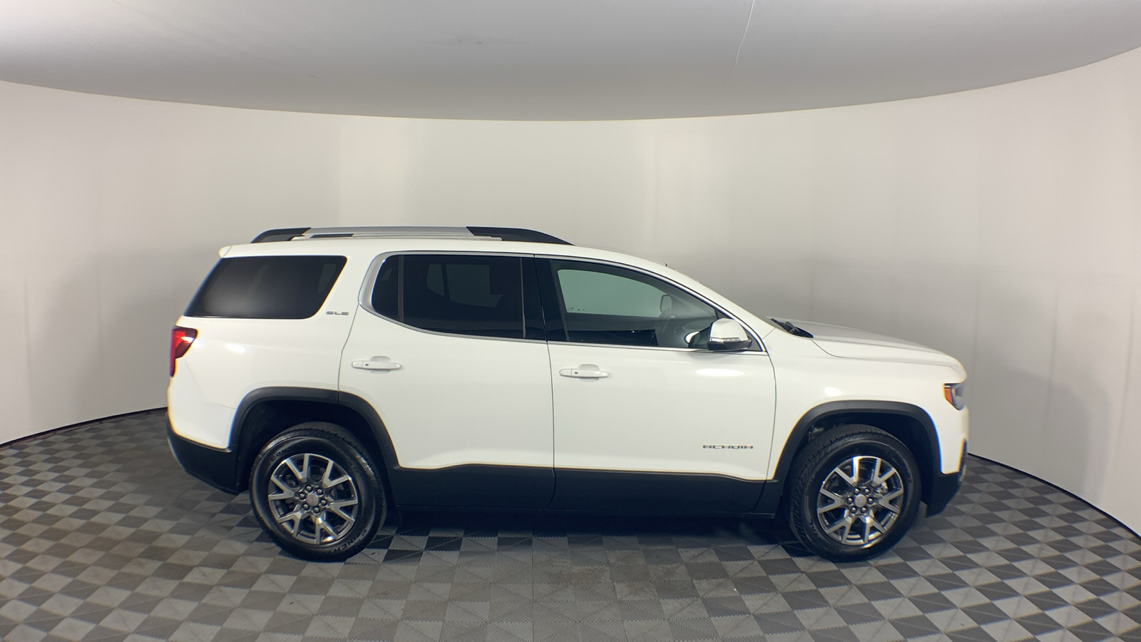 2023 GMC Acadia SLE 11