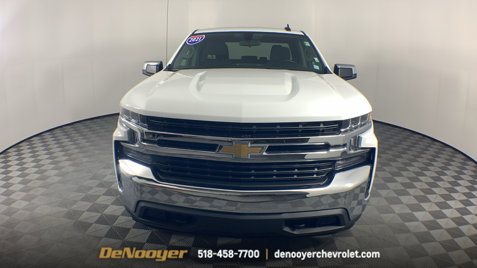 2021 Chevrolet Silverado 1500 LT 3