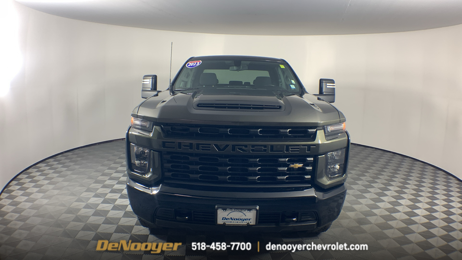 2023 Chevrolet Silverado 2500HD Custom 3