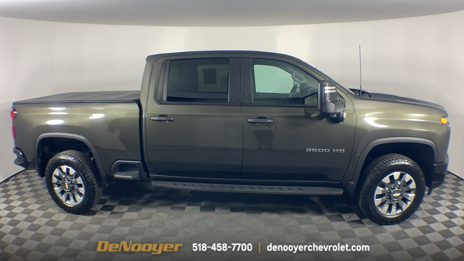 2023 Chevrolet Silverado 2500HD Custom 10