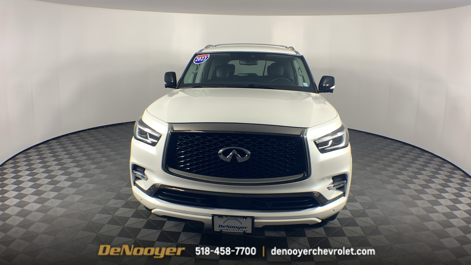 2023 INFINITI QX80 Premium Select 3