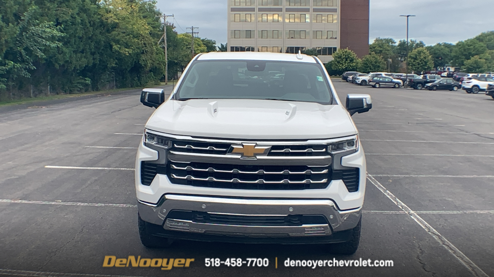 2023 Chevrolet Silverado 1500 LTZ 3