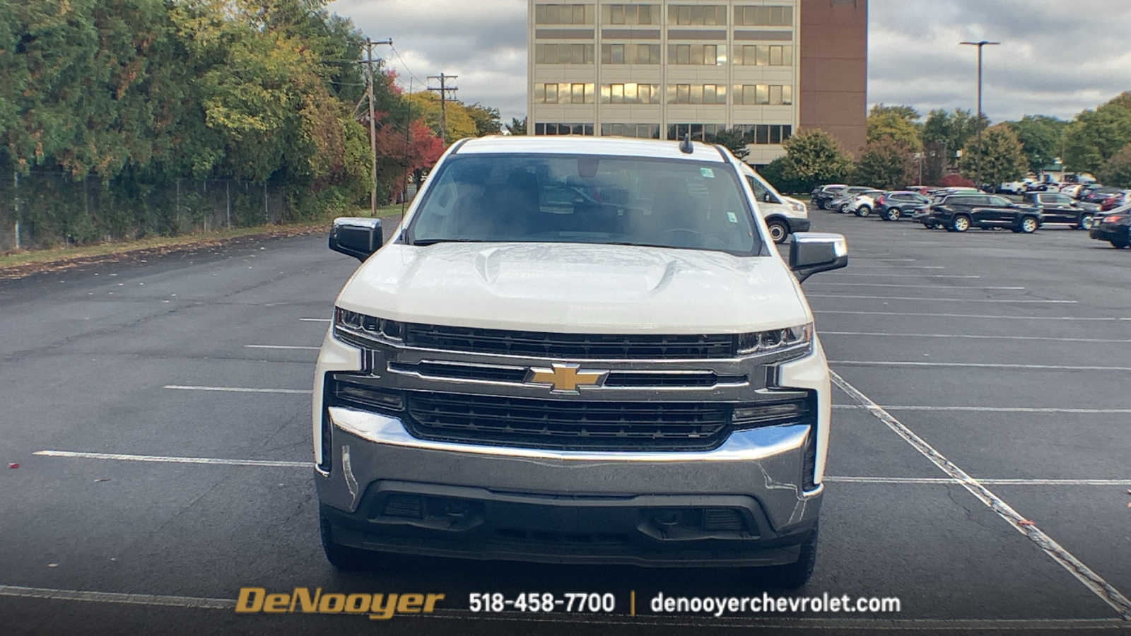 2021 Chevrolet Silverado 1500 LT 3