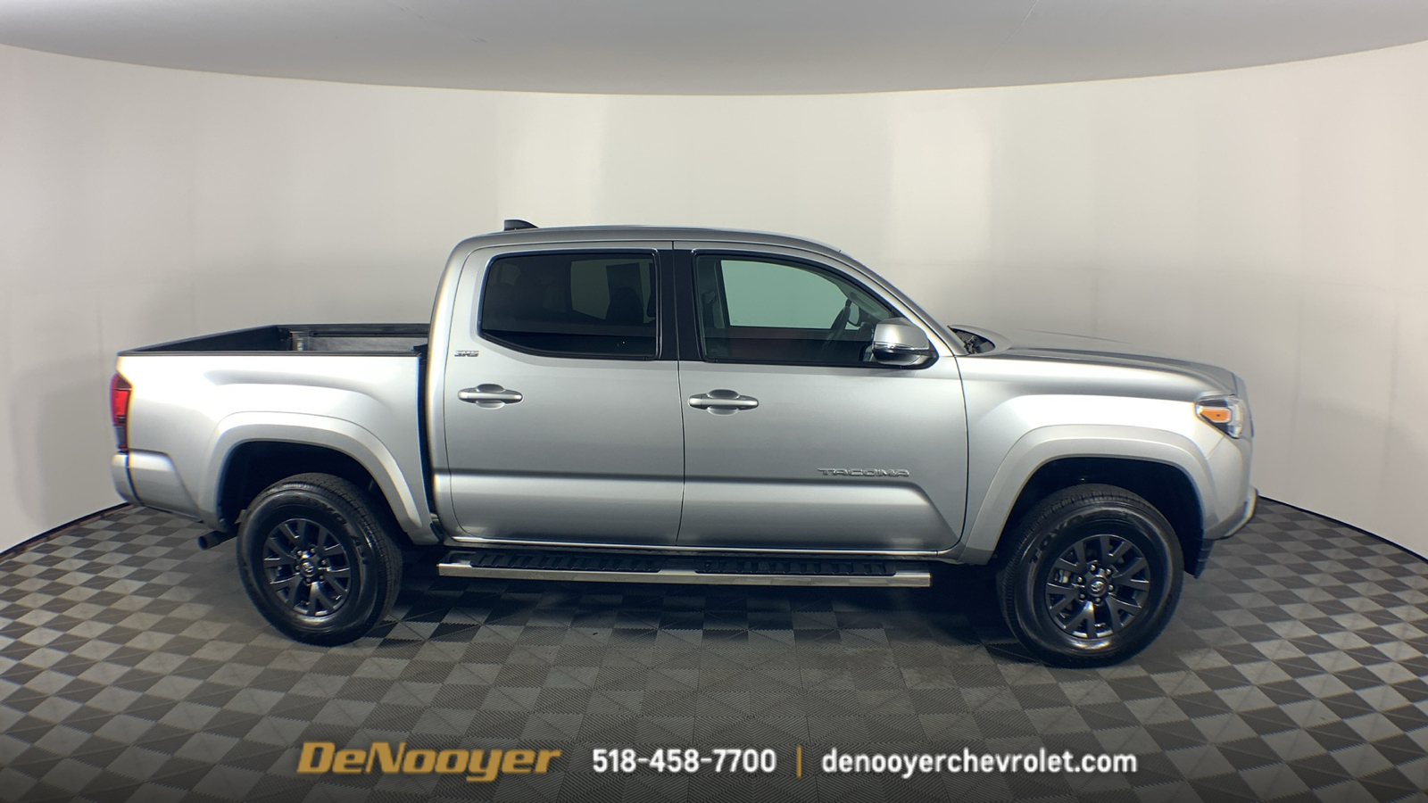 2023 Toyota Tacoma  10