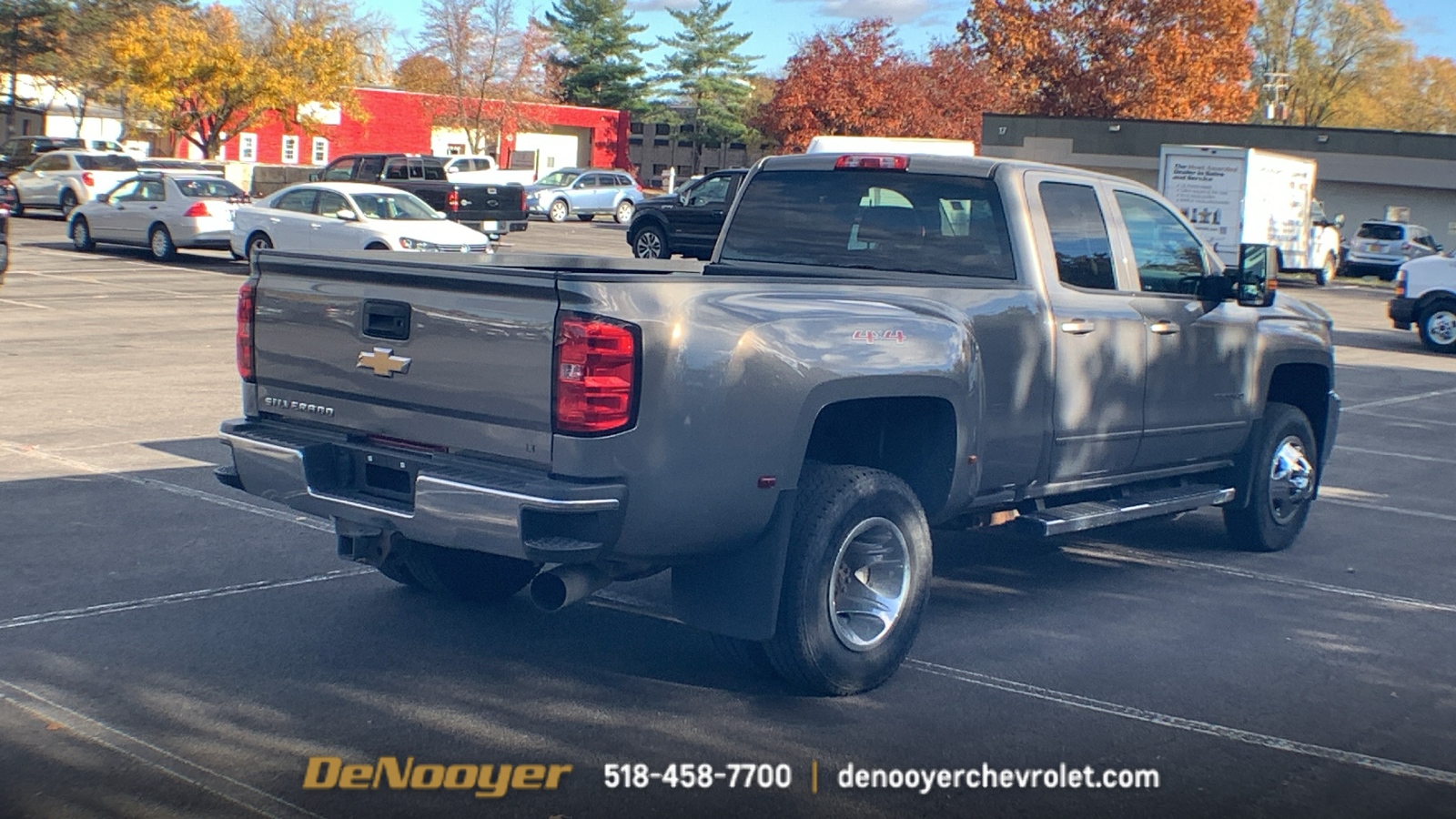 2017 Chevrolet Silverado 3500HD LT 9