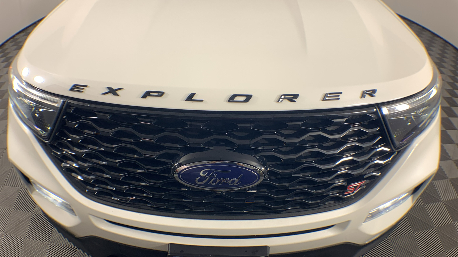 2020 Ford Explorer ST 63