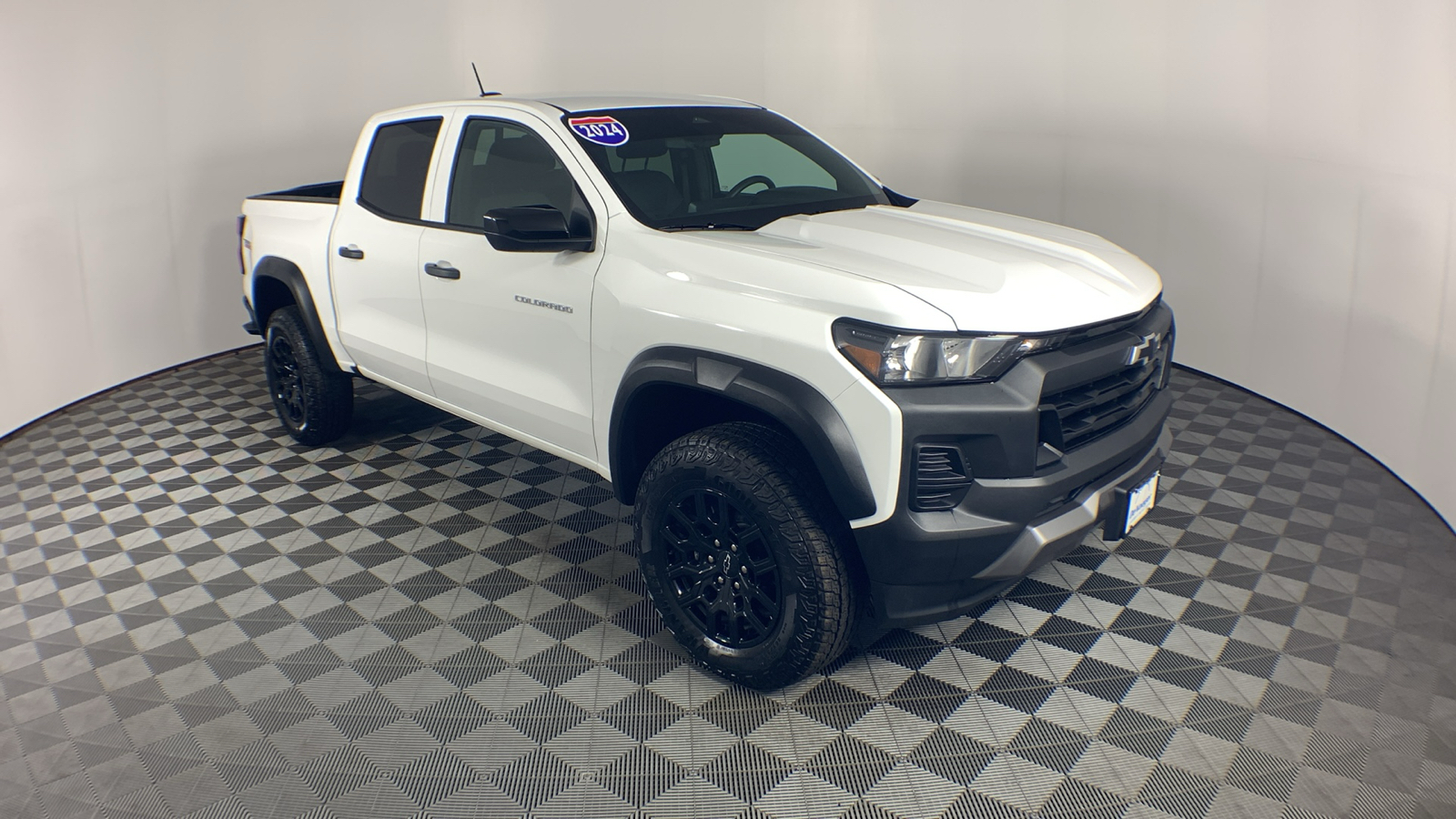 2024 Chevrolet Colorado Trail Boss 1