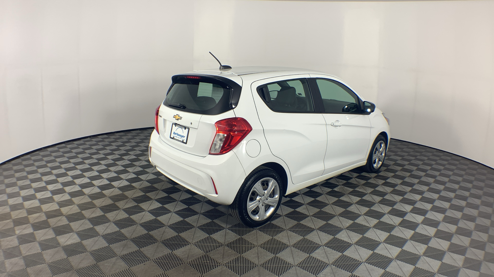 2019 Chevrolet Spark LS 8