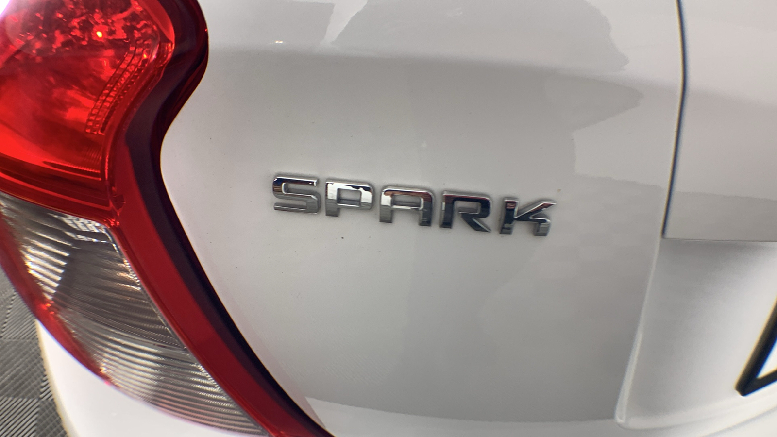 2019 Chevrolet Spark LS 43