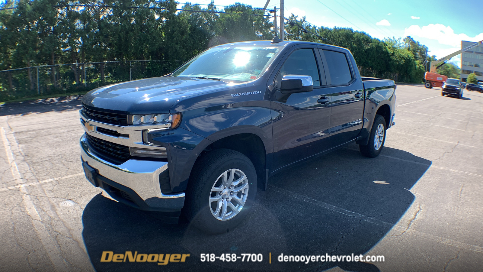 2021 Chevrolet Silverado 1500 LT 4