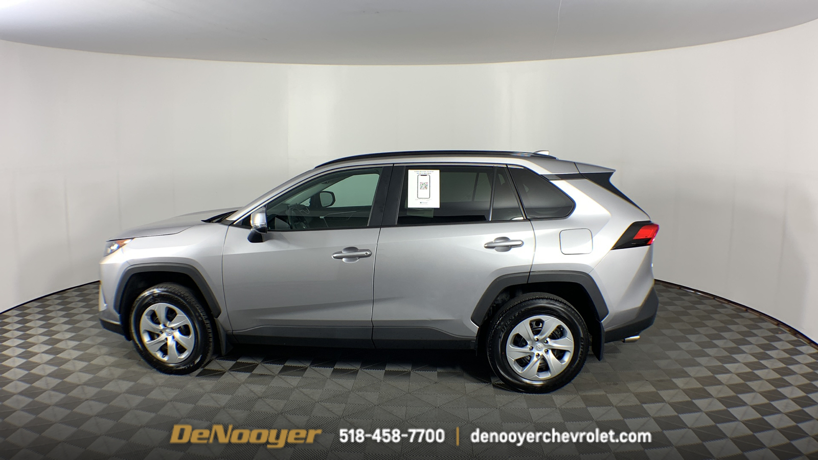 2021 Toyota RAV4 LE 5