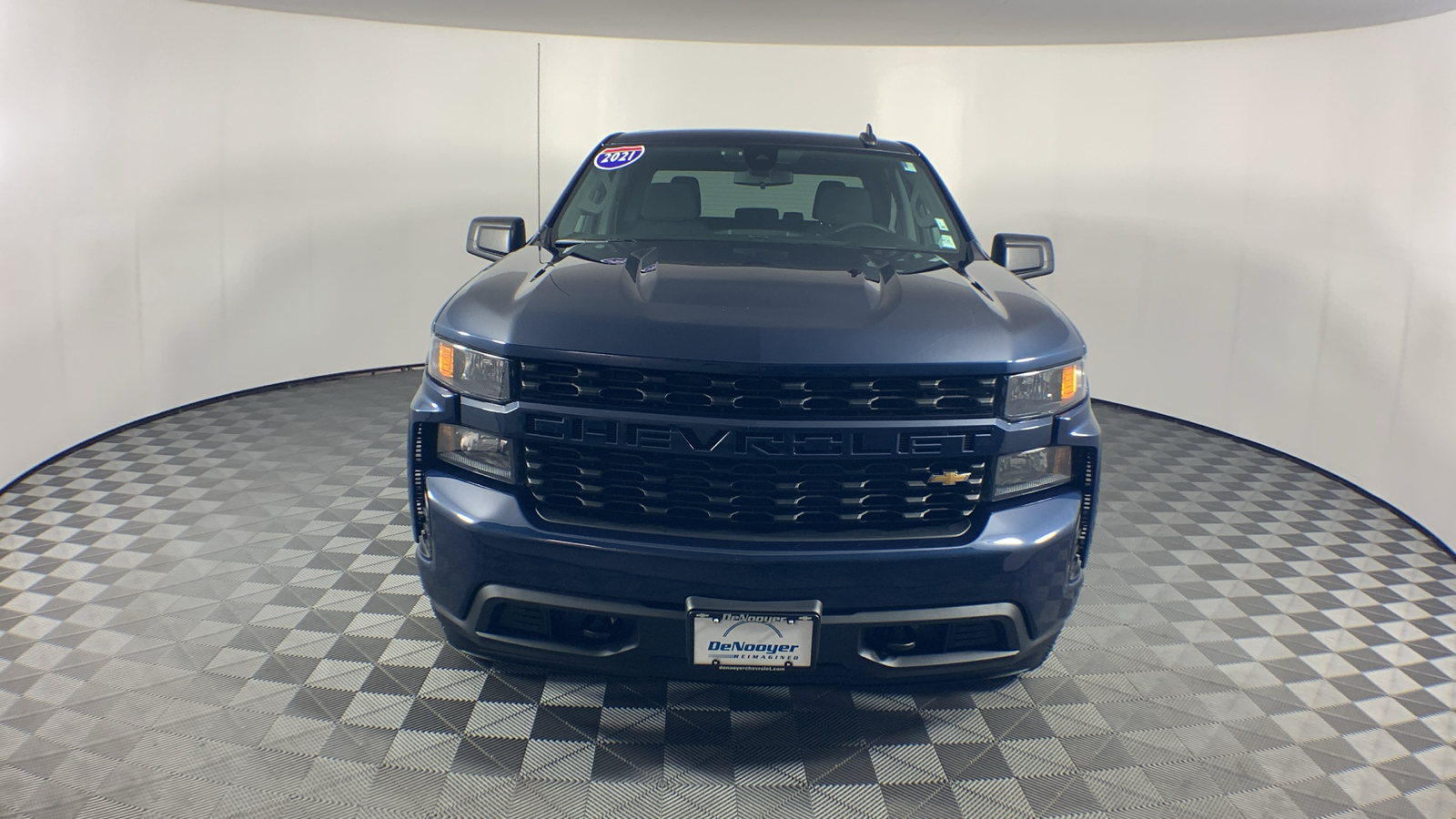 2021 Chevrolet Silverado 1500 Custom 3