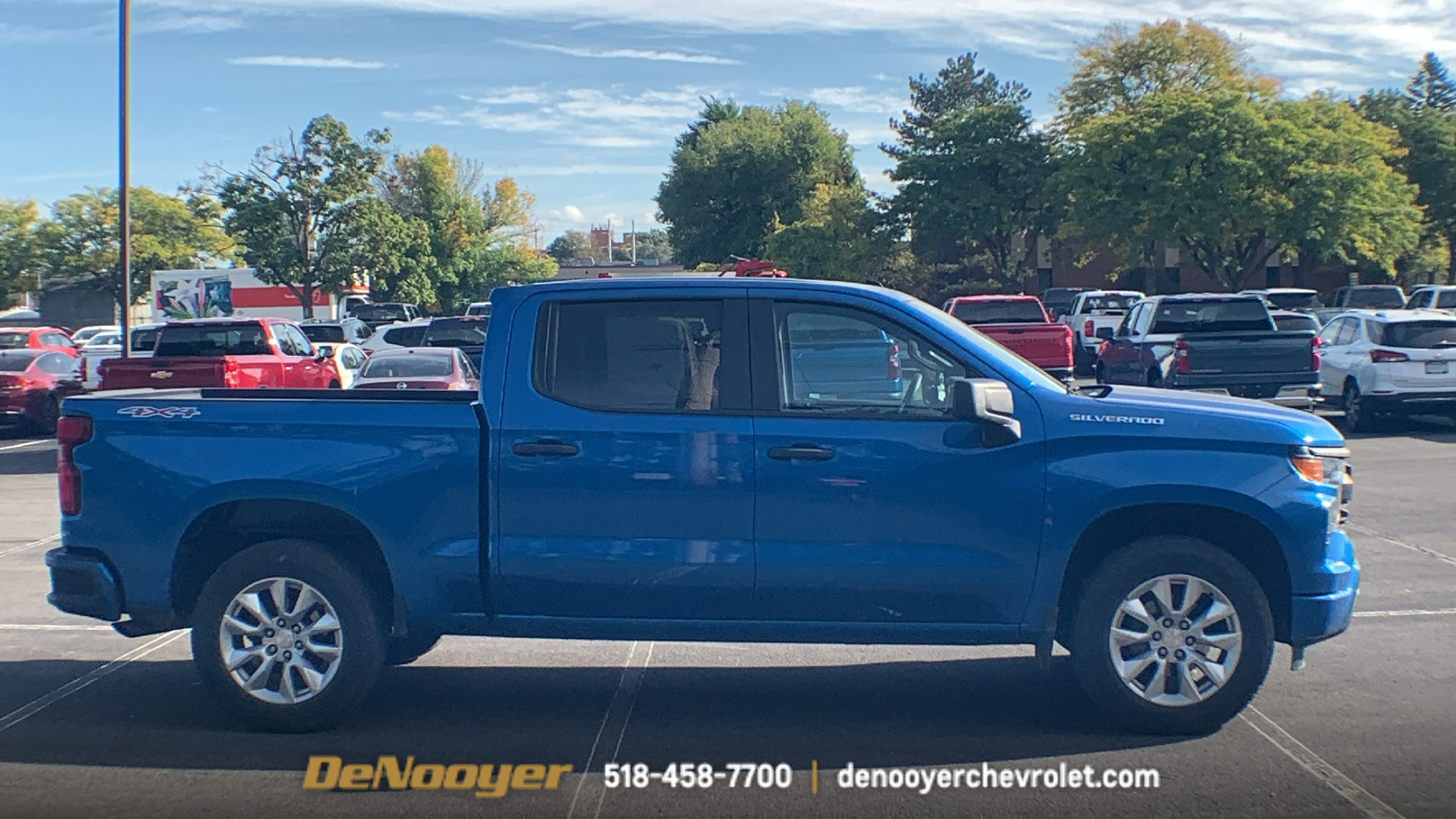 2022 Chevrolet Silverado 1500 Custom 10