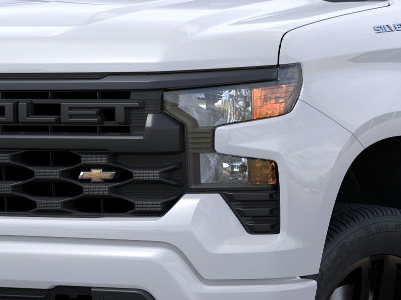 2024 Chevrolet Silverado 1500 Custom 10