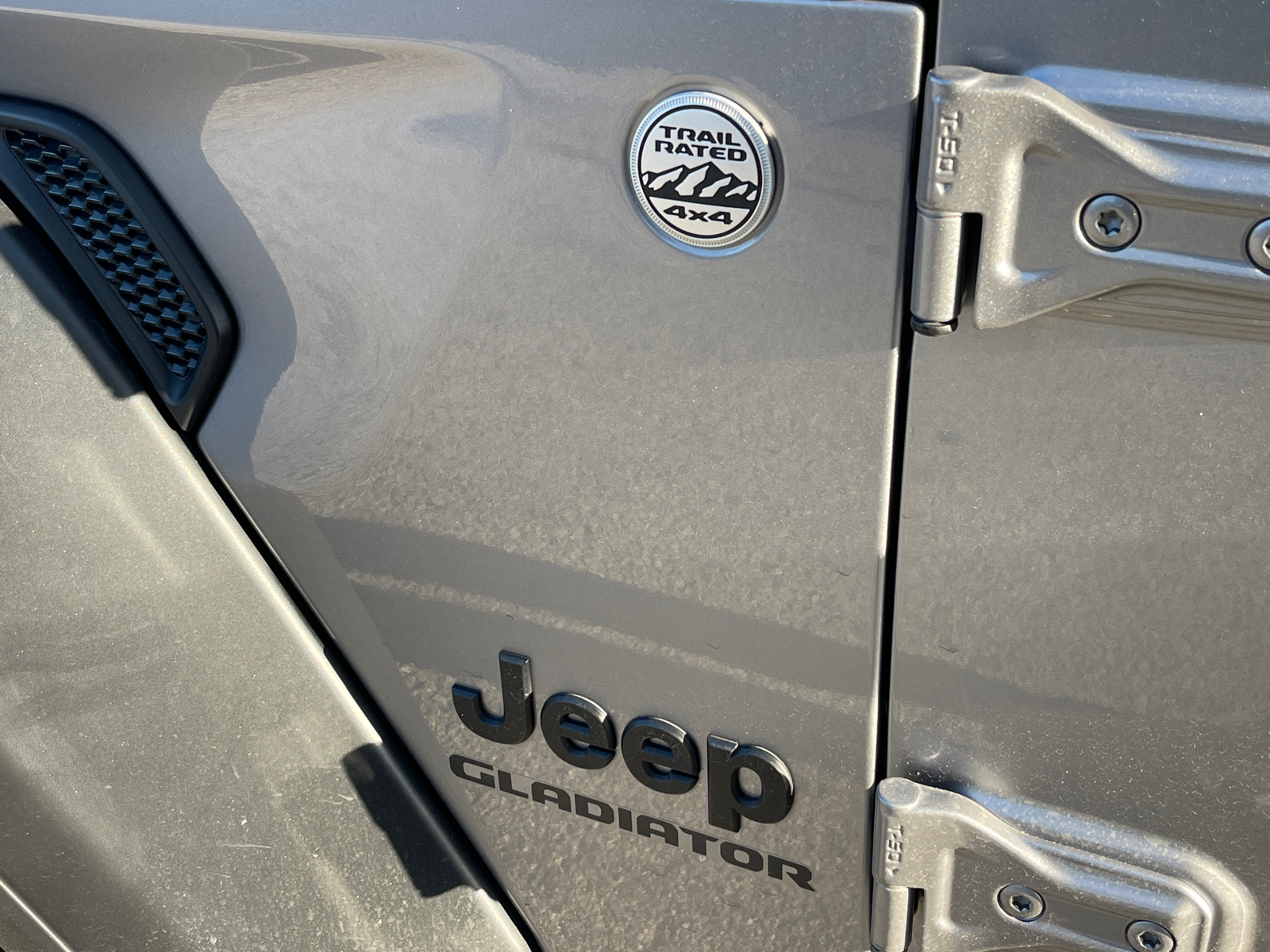 2020 Jeep Gladiator Sport 8