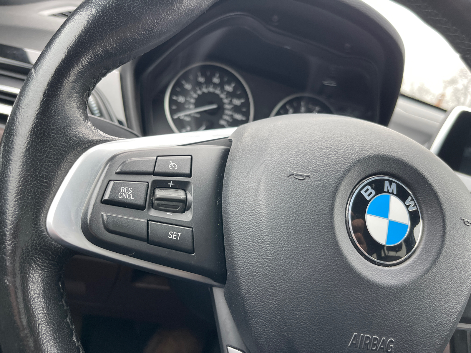2018 BMW X1 xDrive28i 12