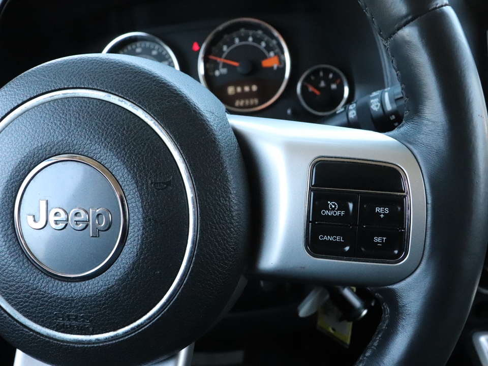 2016 Jeep Compass  14