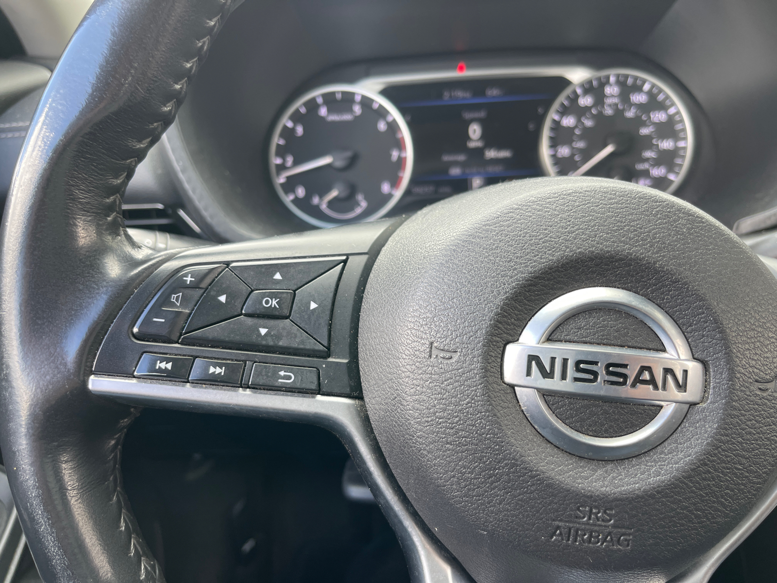 2022 Nissan Sentra SV 12
