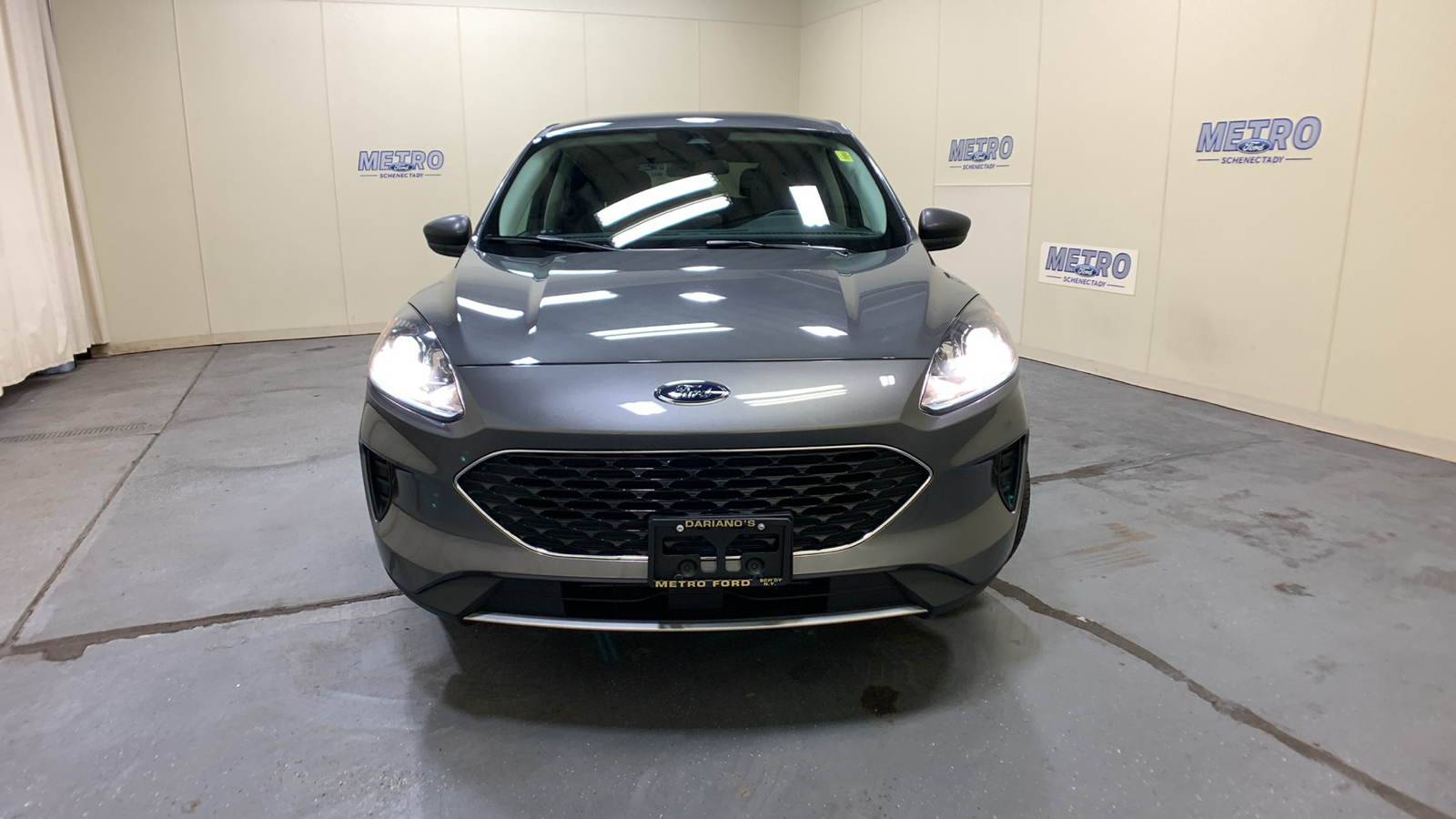 2022 Ford Escape SE 8