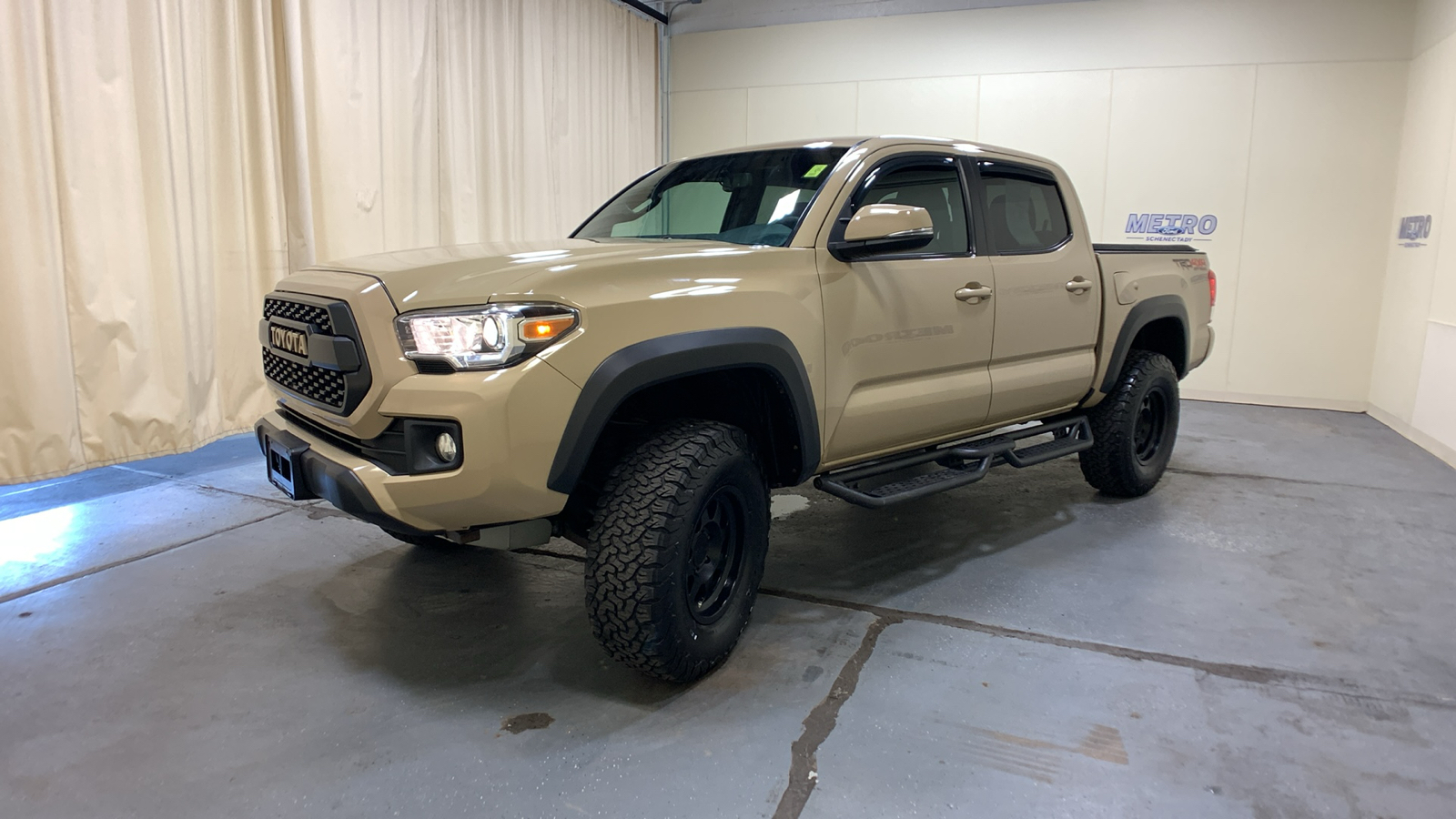 2017 Toyota Tacoma TRD Off-Road 7