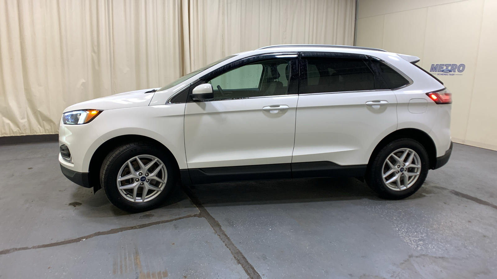 2022 Ford Edge SEL 6