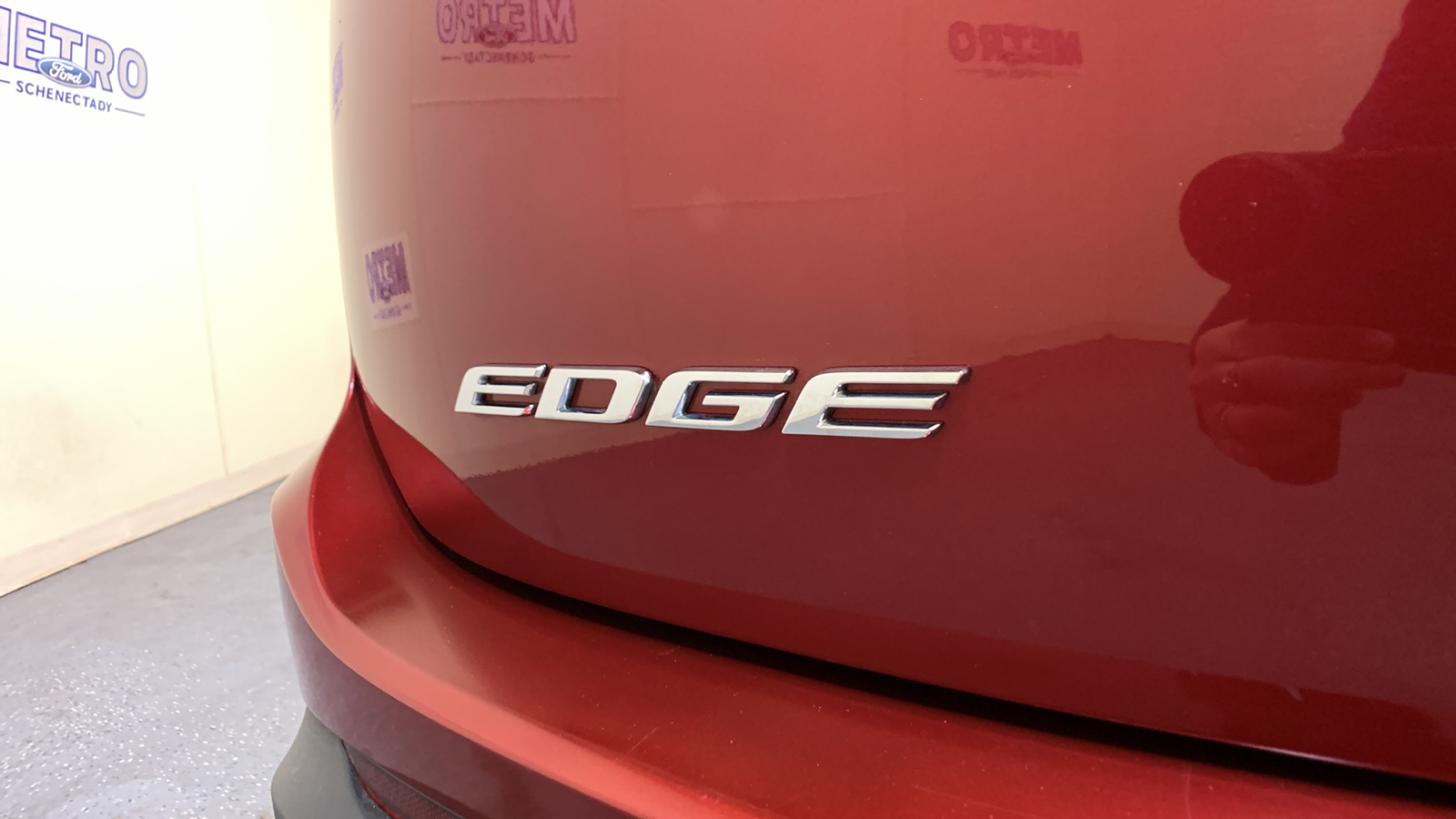 2015 Ford Edge SEL 18