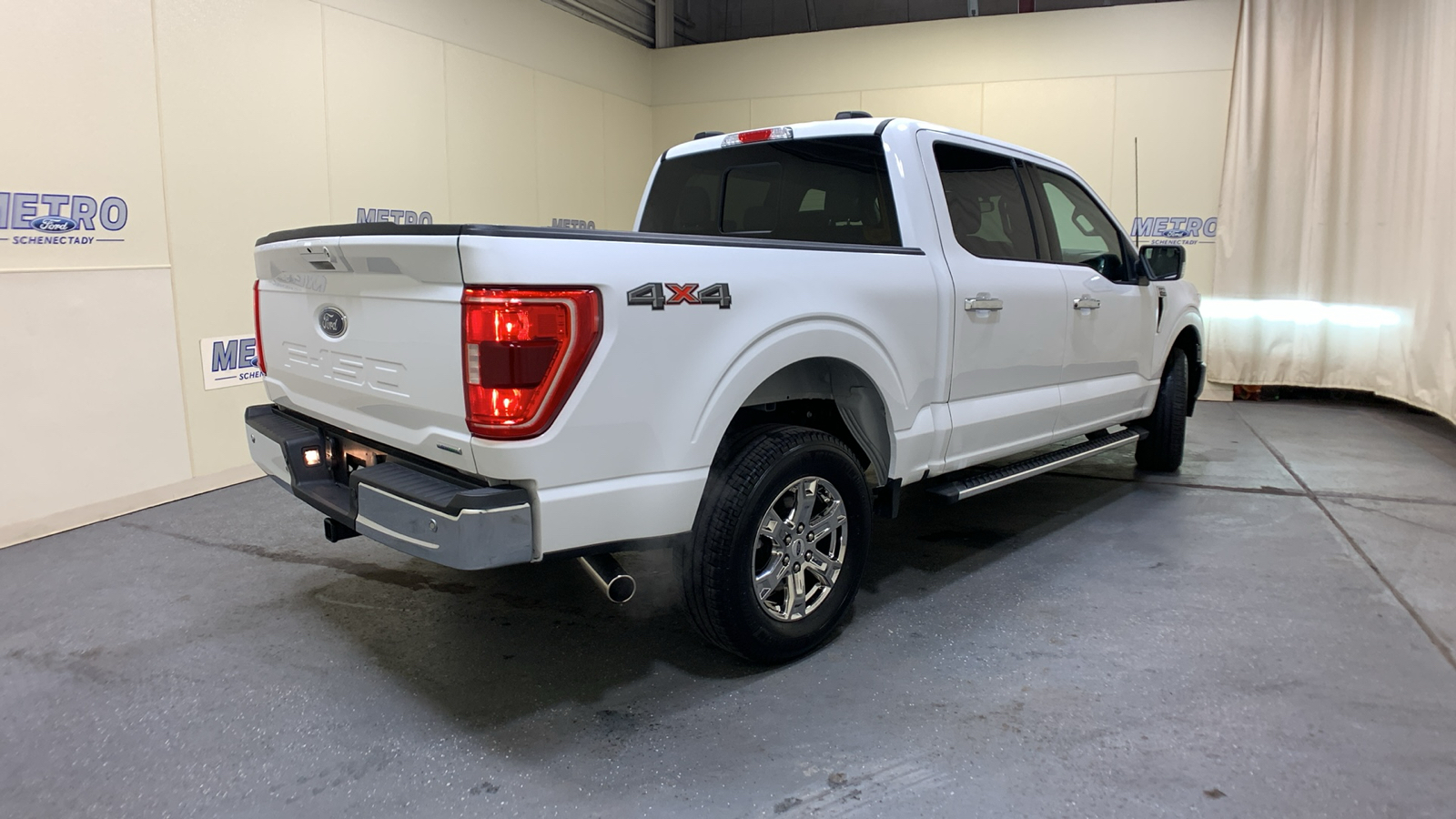 2022 Ford F-150 XLT 3