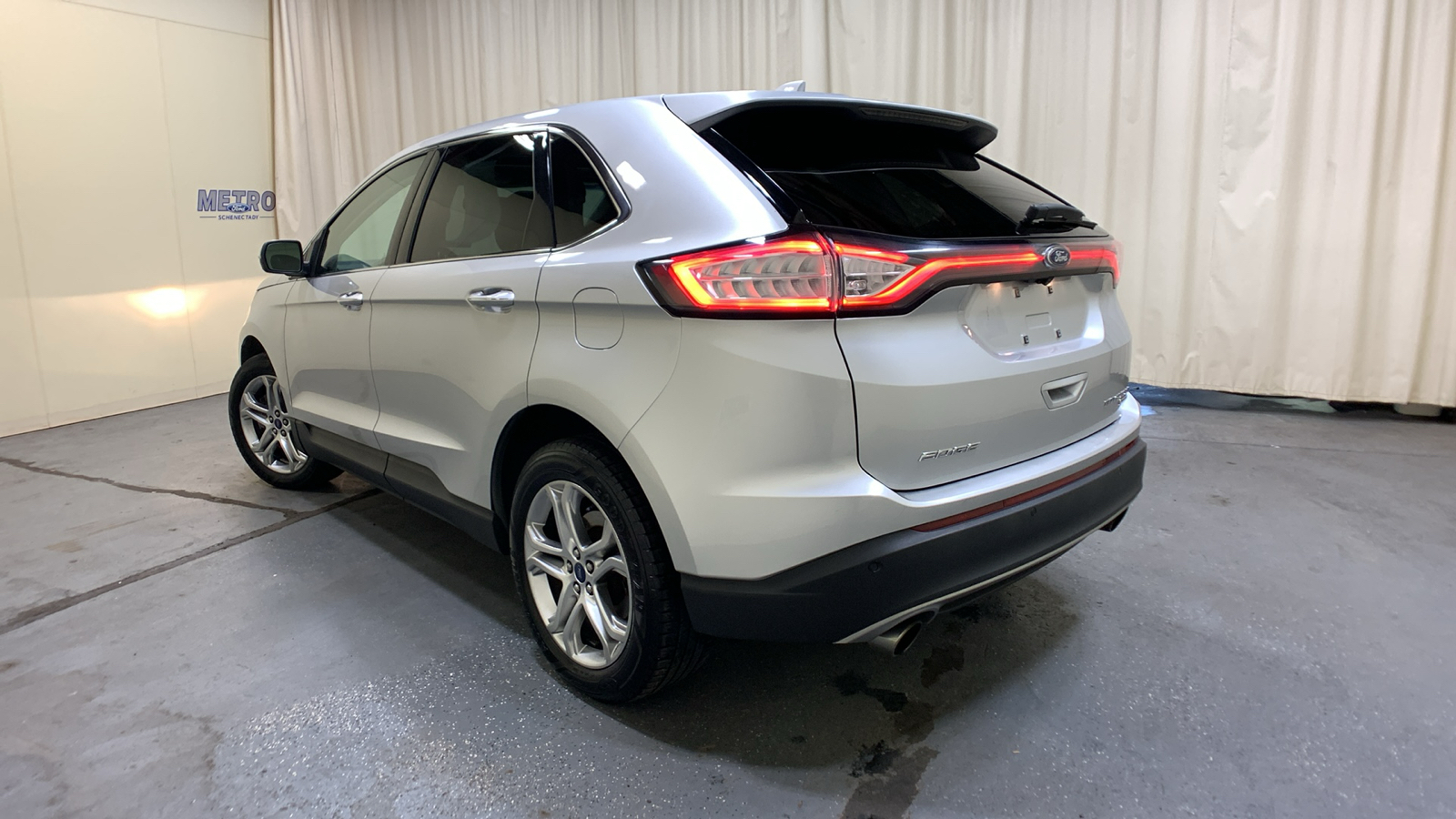 2017 Ford Edge Titanium 5